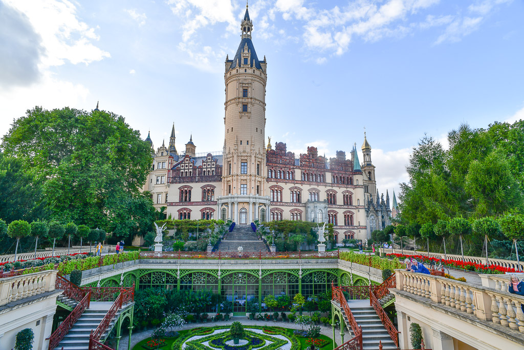 Schloss mit Burggarten