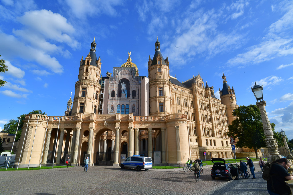 Schloss mit Straße