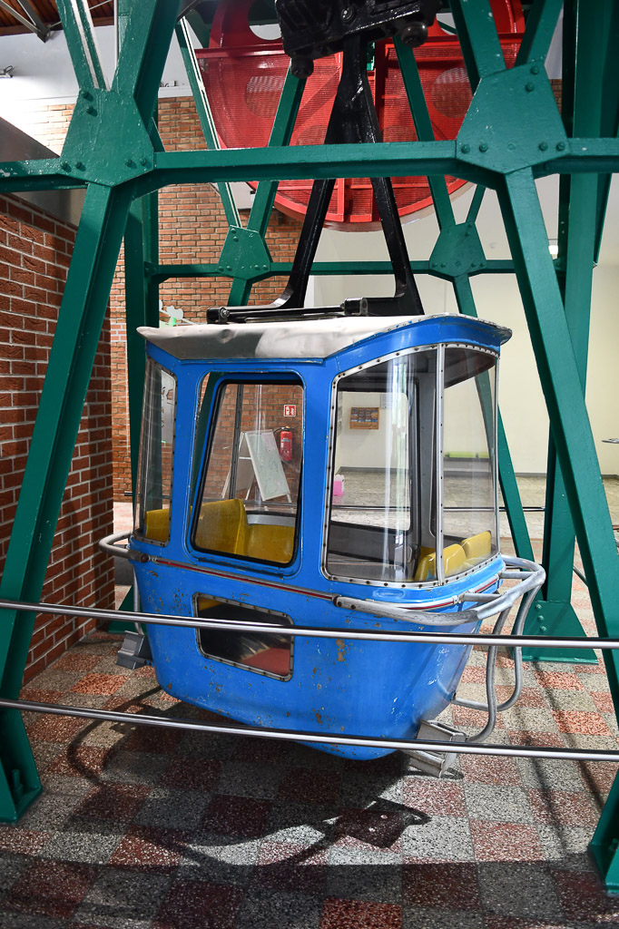 Kabine der Seilbahn im Hochformat
