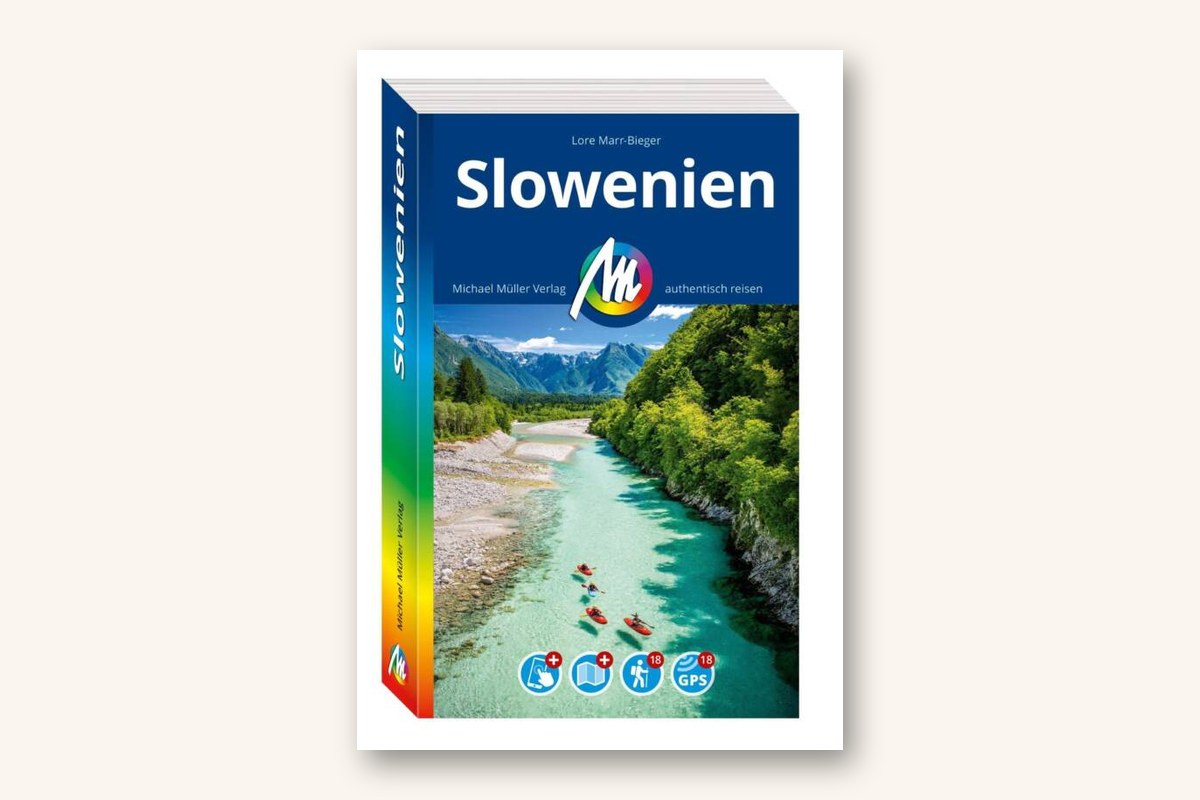 Reiseführer Slowenien von Lore Marr-Bieger vor hellem Hintergrund