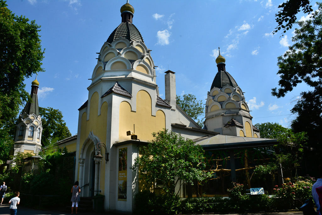Gebäude des Zoos