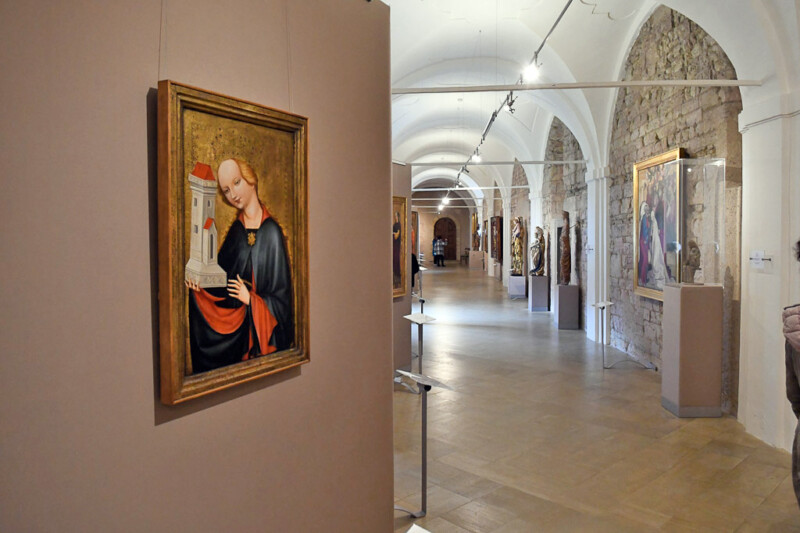Gemälde in der Galerie