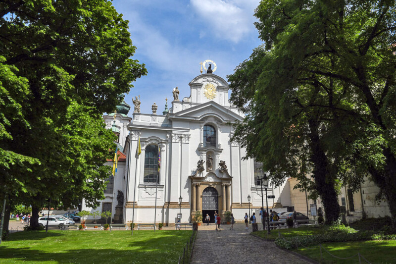 Fassade der Klosterkirche