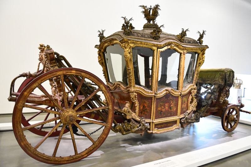 Kutsche mit Goldverzierung
