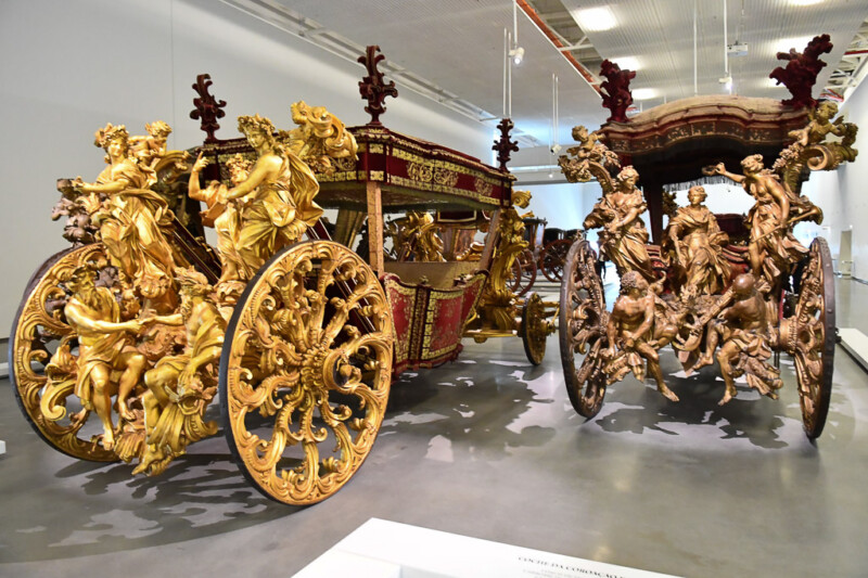 Prunkkutsche in Gold