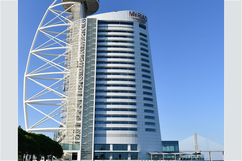 Hotel Myriad am Ufer