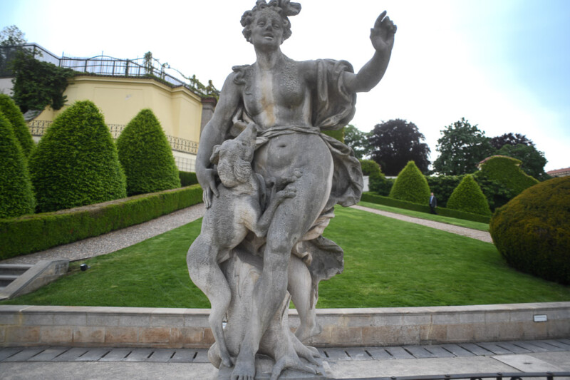 Statue im Garten